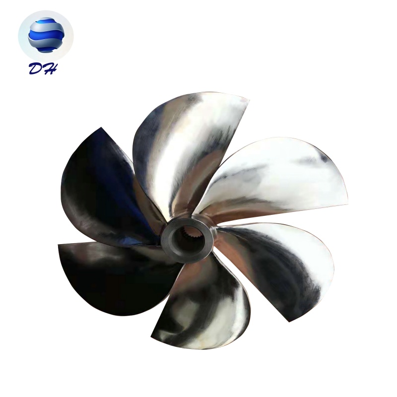 Судовой гребной винт из бронзы